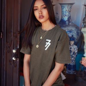 707 Vintage Olive Tee